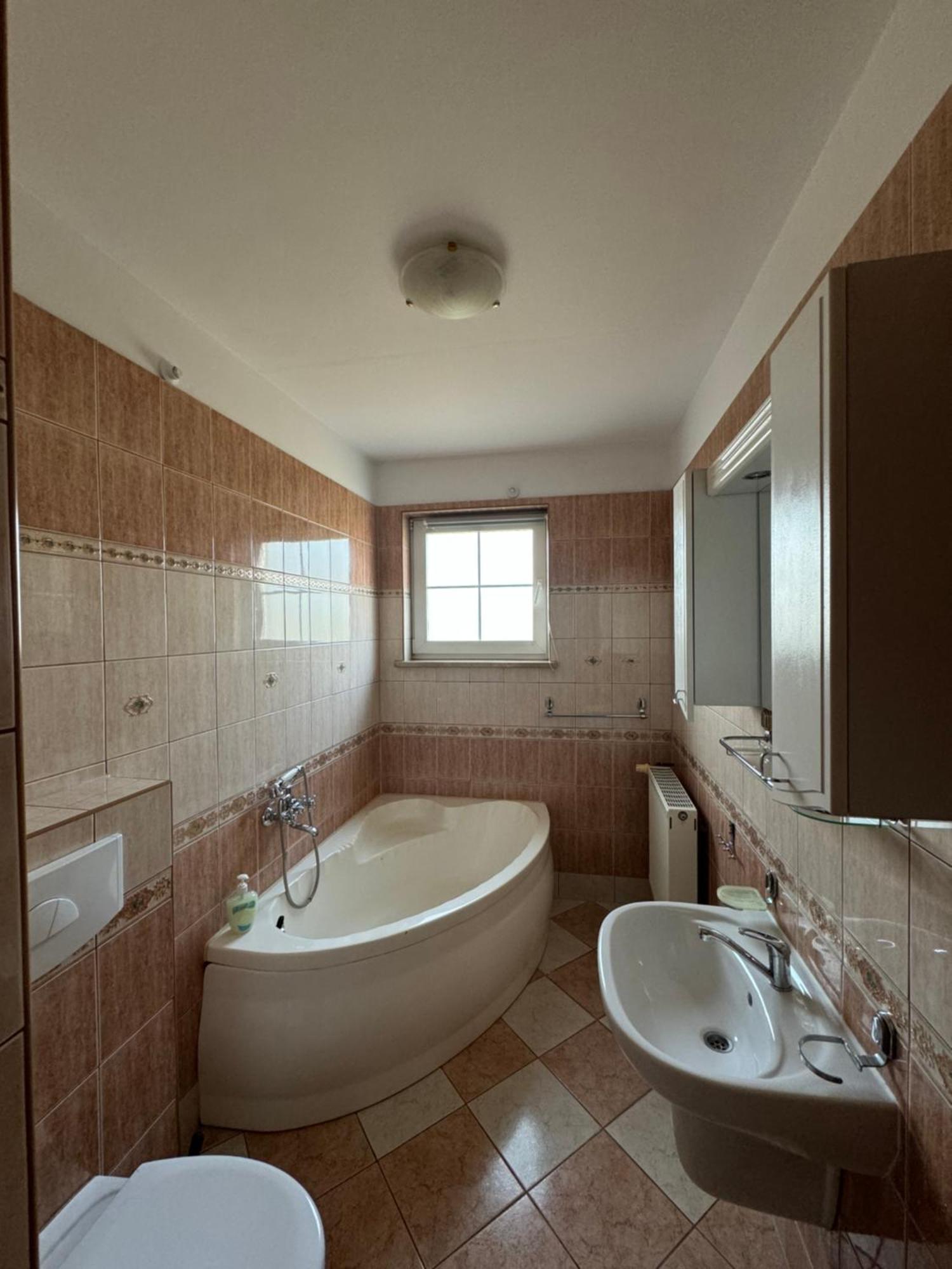 Łubowo Hotel Victoria מראה חיצוני תמונה